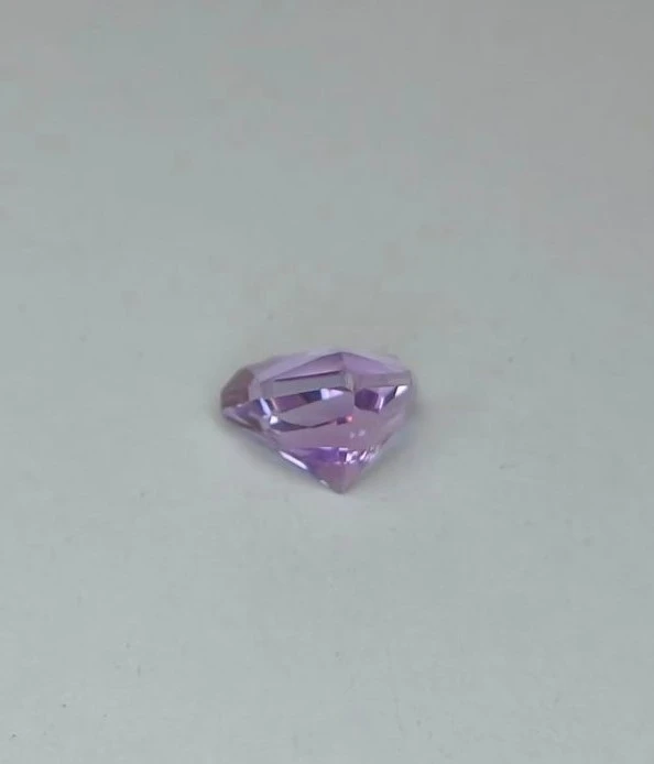 6.39ct Beautiful Natural Amethyst Trillion Cut Faceted Loose Gemstones from Brazil — view 1